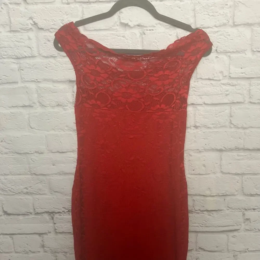 Red Lace Mermaid Style Bodycon Cocktail Evening Dress - Picture 2 of 6